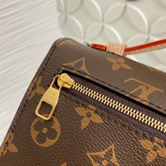 Louis Vuitton Pochette Métis Monogram Coated Canvas Crossbody Bag - Picture 5 of 9